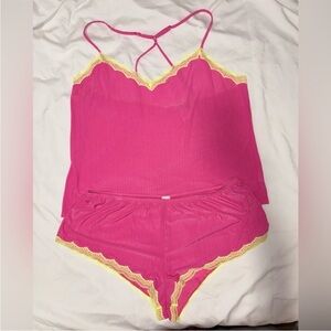 NWOT Cami and cheeky panty lace trim sleepwear in pink and yellow set Size 2X